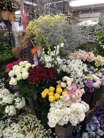 「フローリスト花菜」　（北海道釧路市）の花屋店舗写真3